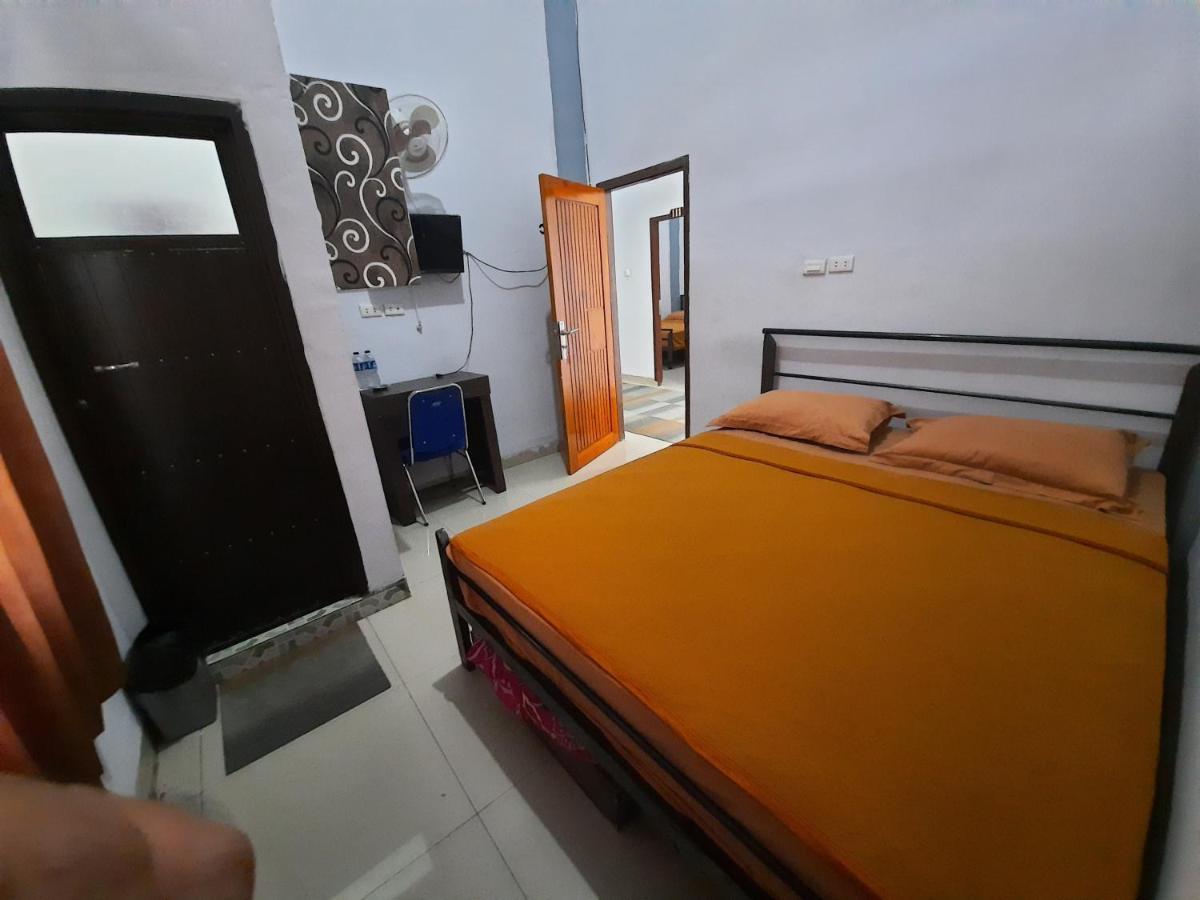 Pagaralam Oyo 3373 Favour Hotel מראה חיצוני תמונה