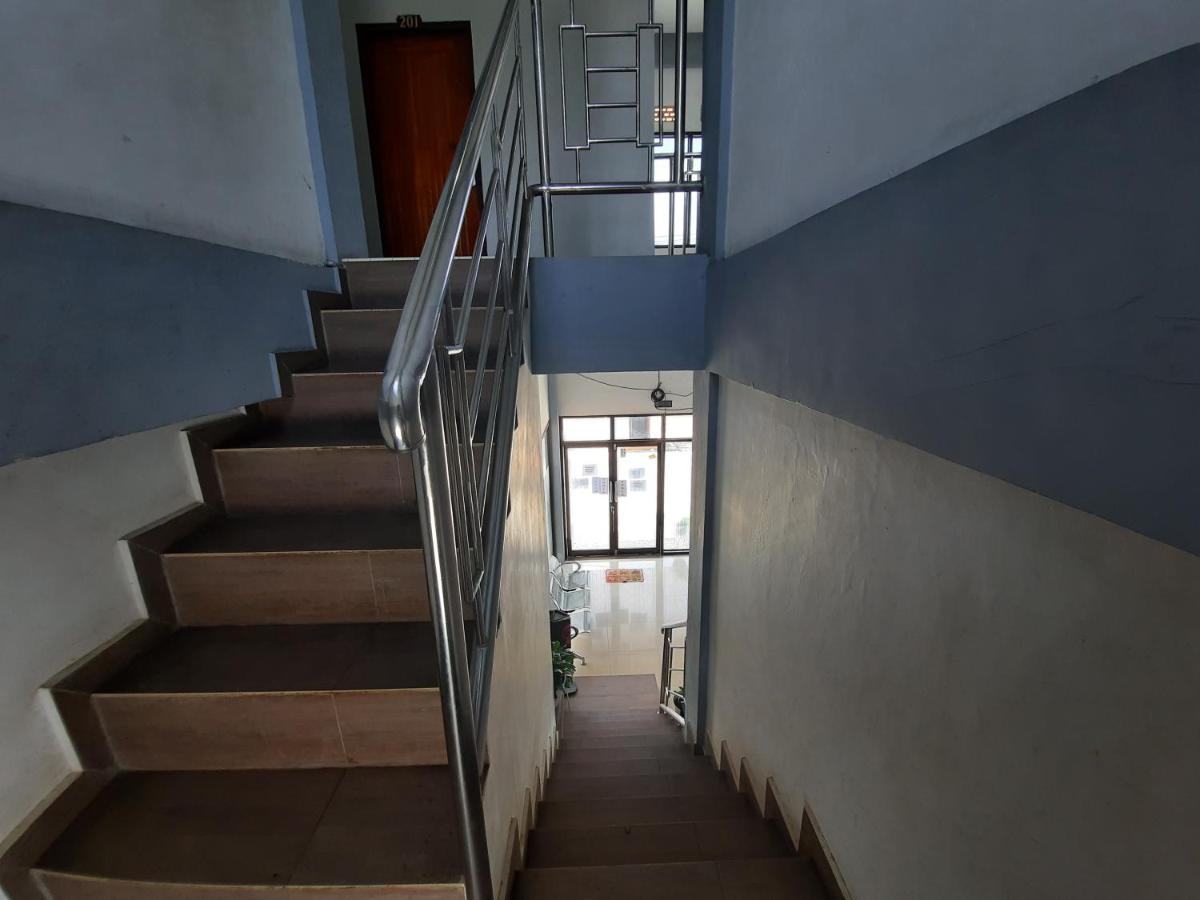 Pagaralam Oyo 3373 Favour Hotel מראה חיצוני תמונה